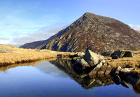 Pen yr Ole Wen reflections